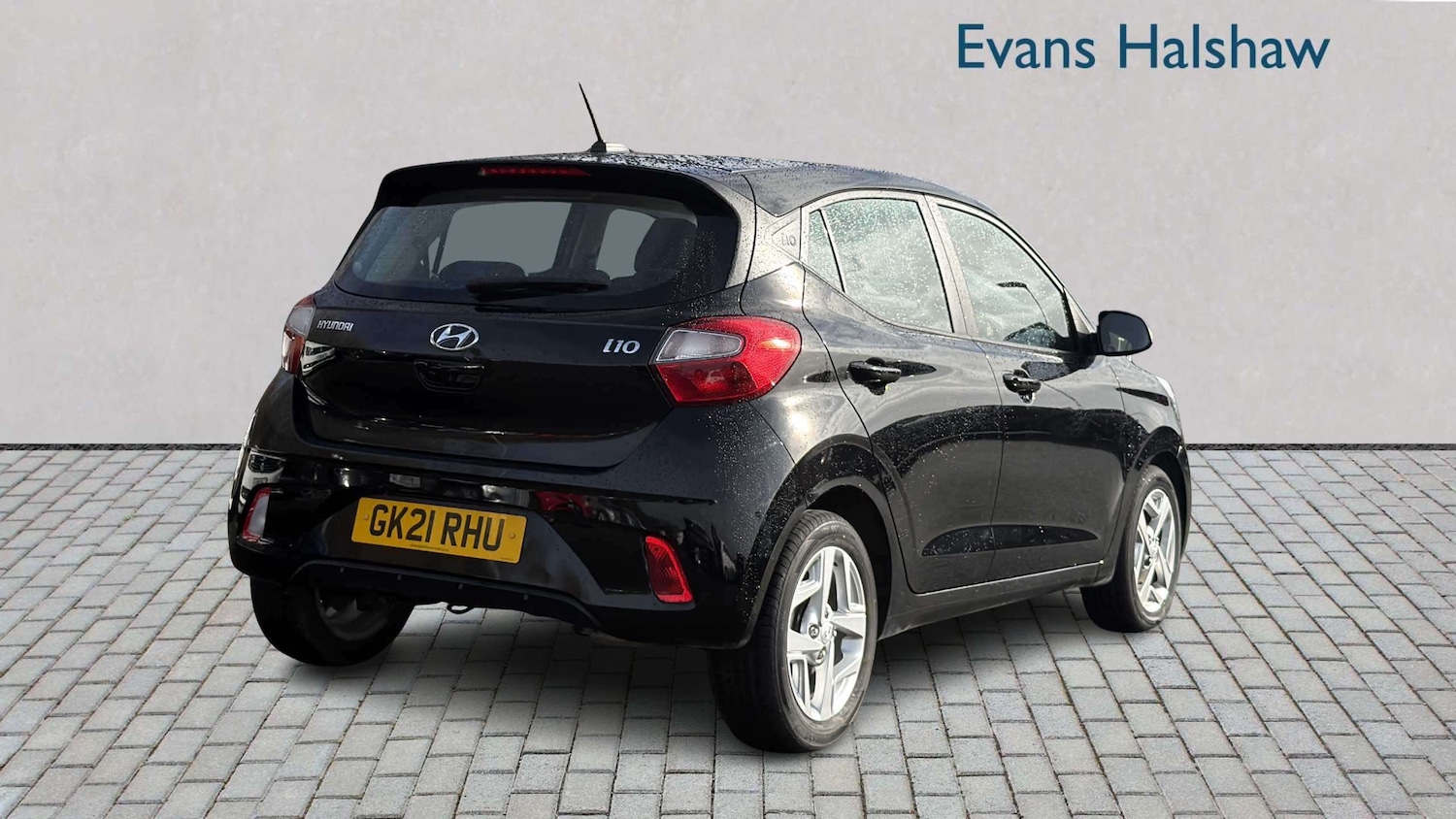 Used Hyundai i10 2021 for sale - 77861574: Photo 2