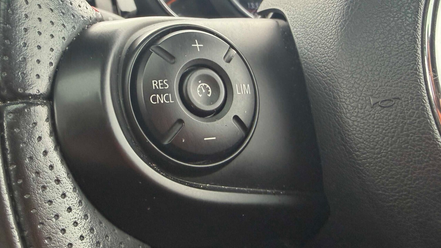 Used MINI Hatch 2020 for sale - 77858661: Photo 12