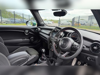 Used MINI Convertible 2020 for sale - 78577096: Photo