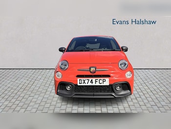 Used Abarth 695 2024 for sale - 79065570: Photo