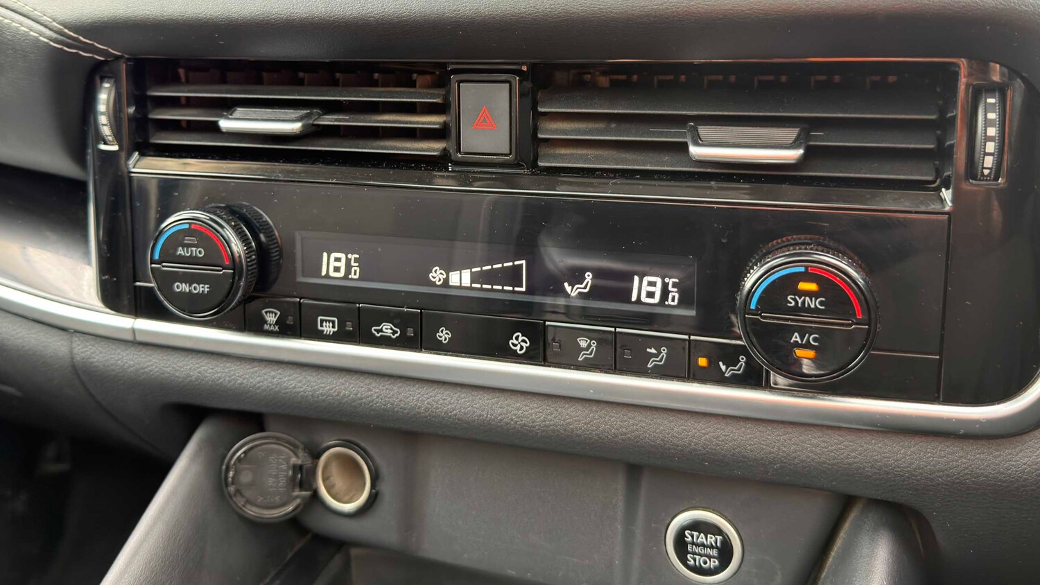 Used Nissan Qashqai for sale - 77861731: Photo 18