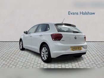 Used Volkswagen Polo 2018 for sale - 78625388: Photo