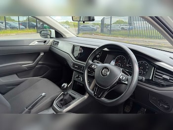 Used Volkswagen Polo 2018 for sale - 78625388: Photo