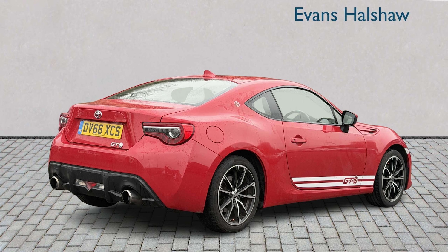 Used Toyota GT86 2016 for sale - 77862352: Photo 2