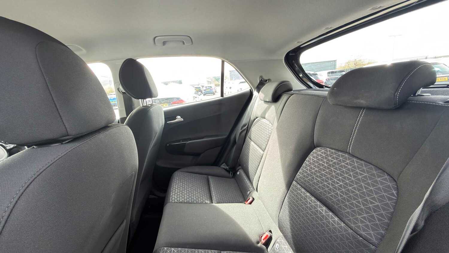 Used Kia Picanto 2023 for sale - 78037612: Photo 8