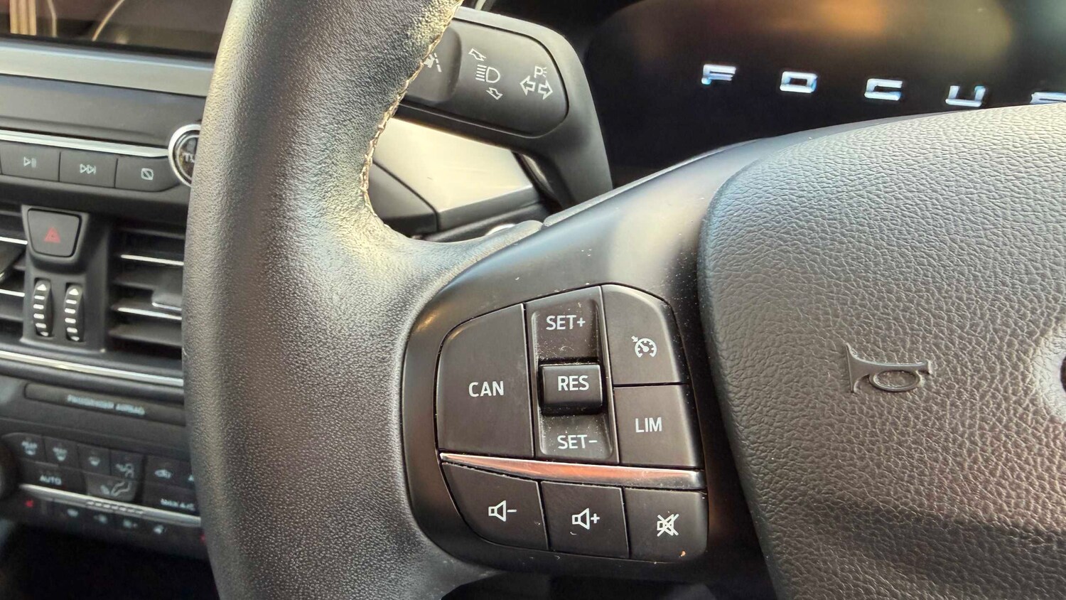 Used Ford Focus for sale - 77860323: Photo 17