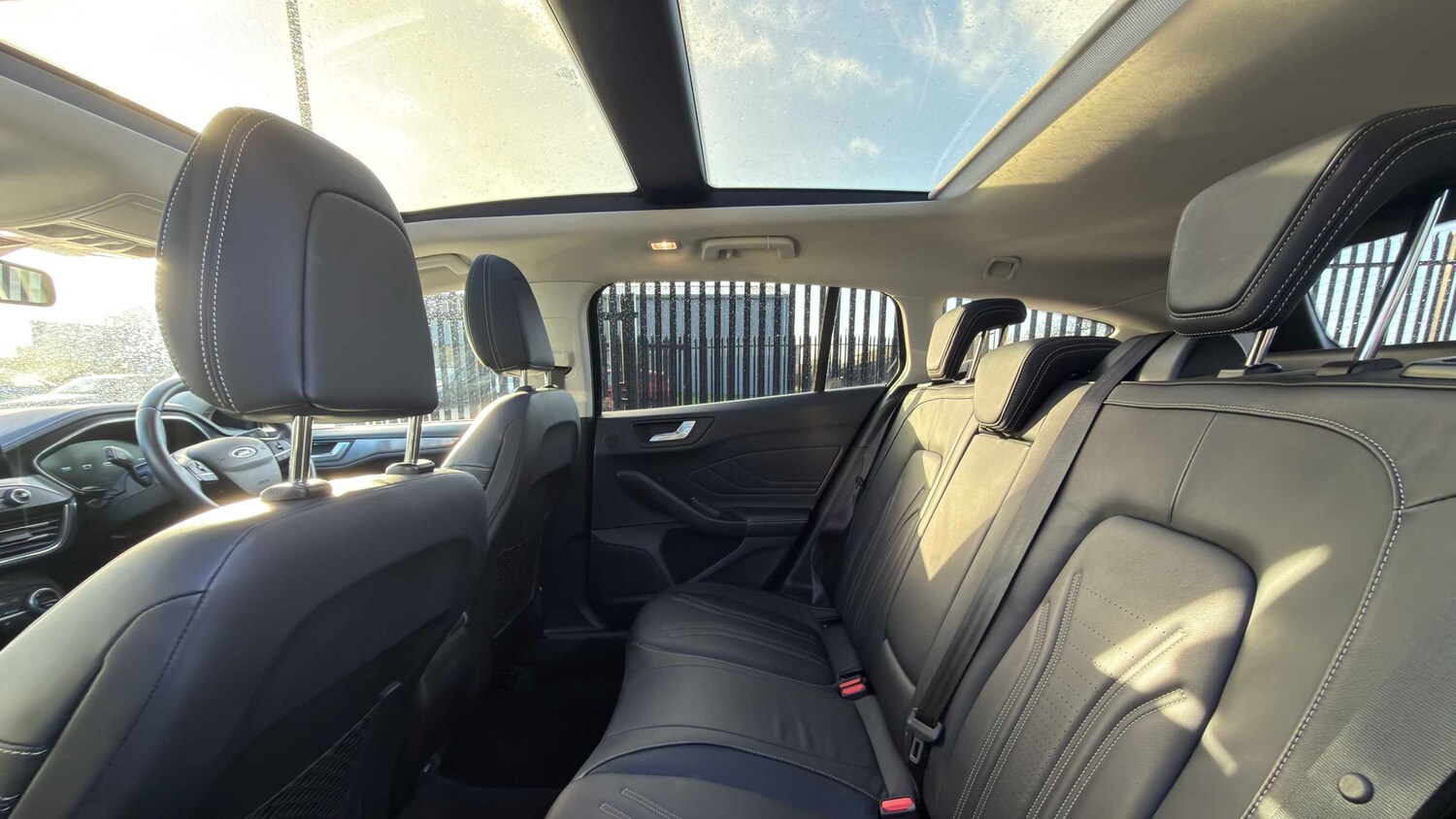 Used Ford Focus for sale - 77860323: Photo 8