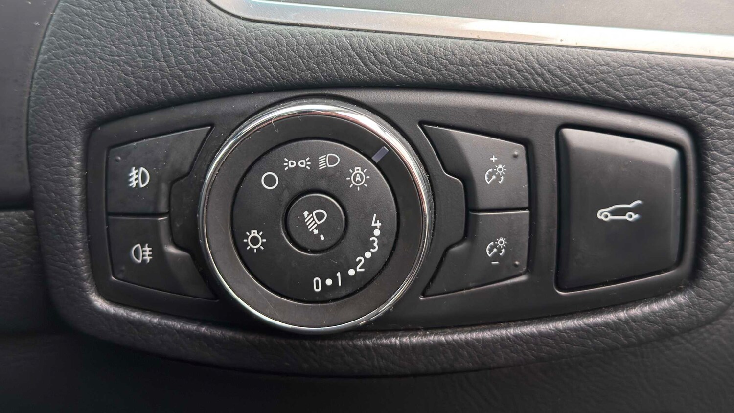 Used Ford Edge 2016 for sale - 77857055: Photo 12