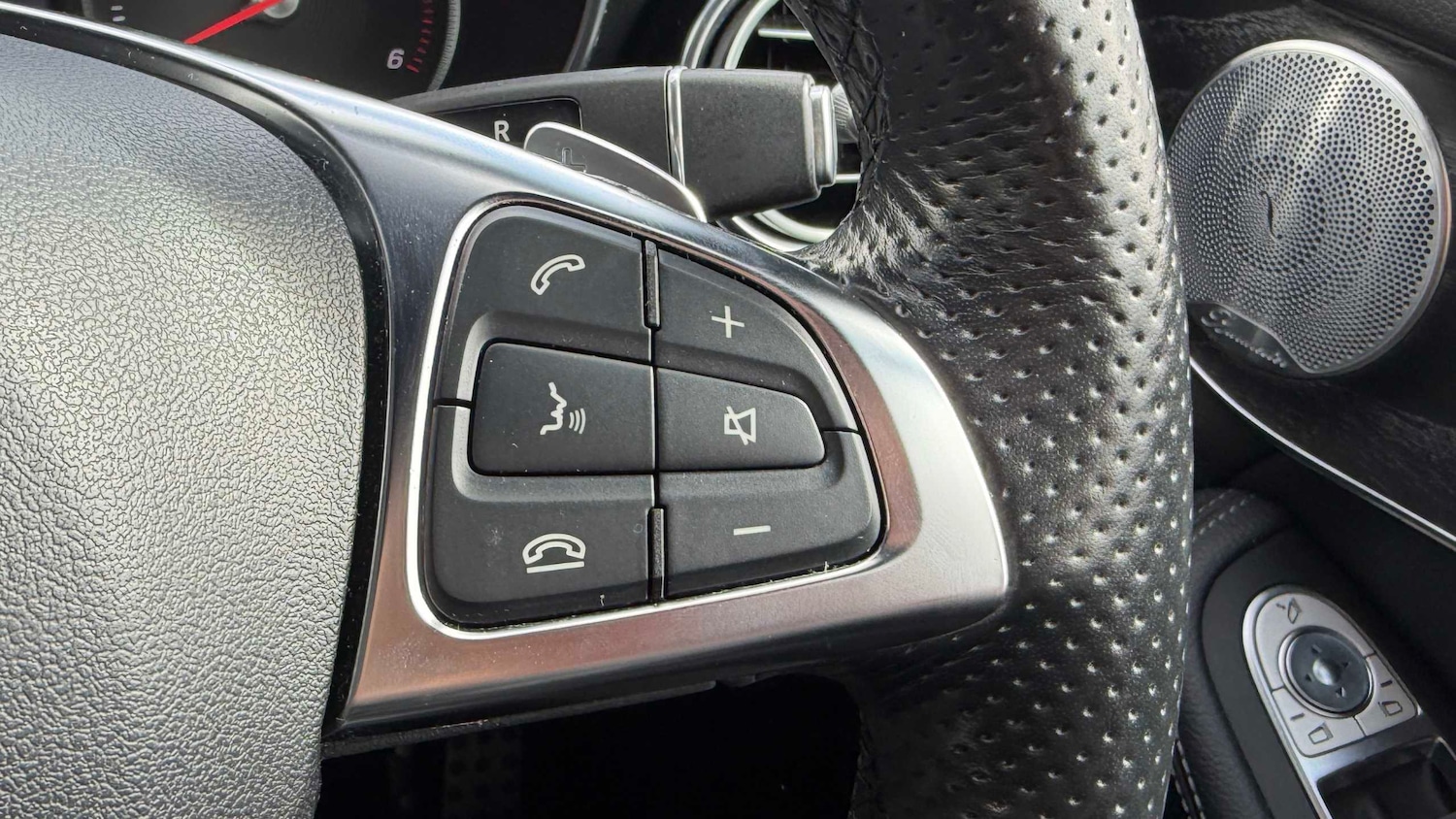 Used Mercedes-Benz GLC 2018 for sale - 78076944: Photo 14