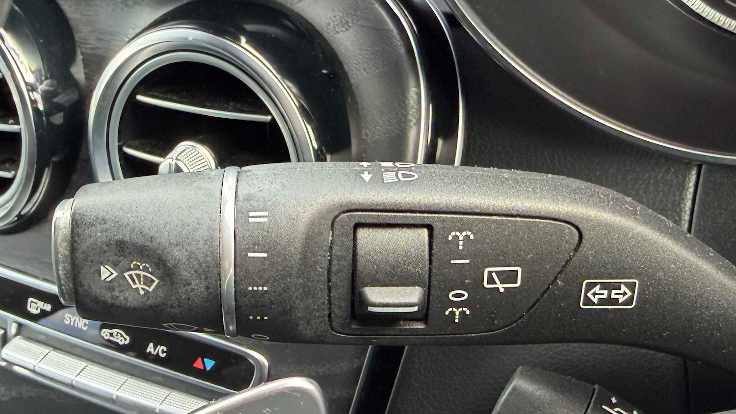 Used Mercedes-Benz GLC 2018 for sale - 78076944: Photo 18