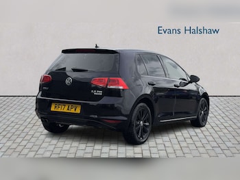 Used Volkswagen Golf 2017 for sale - 78118994: Photo