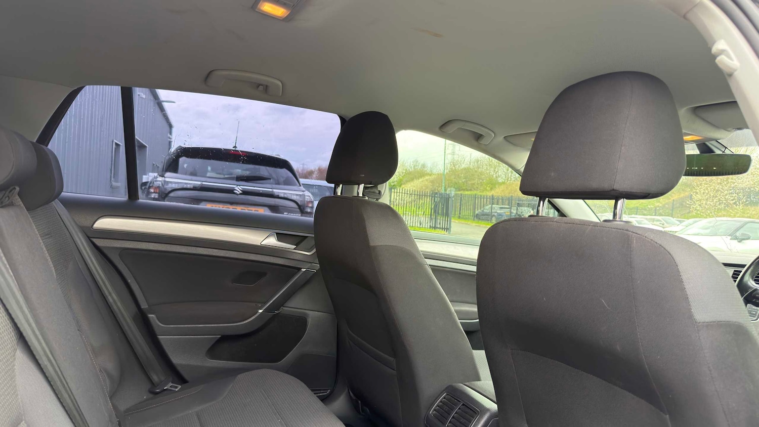 Used Volkswagen Golf 2017 for sale - 78118994: Photo 8