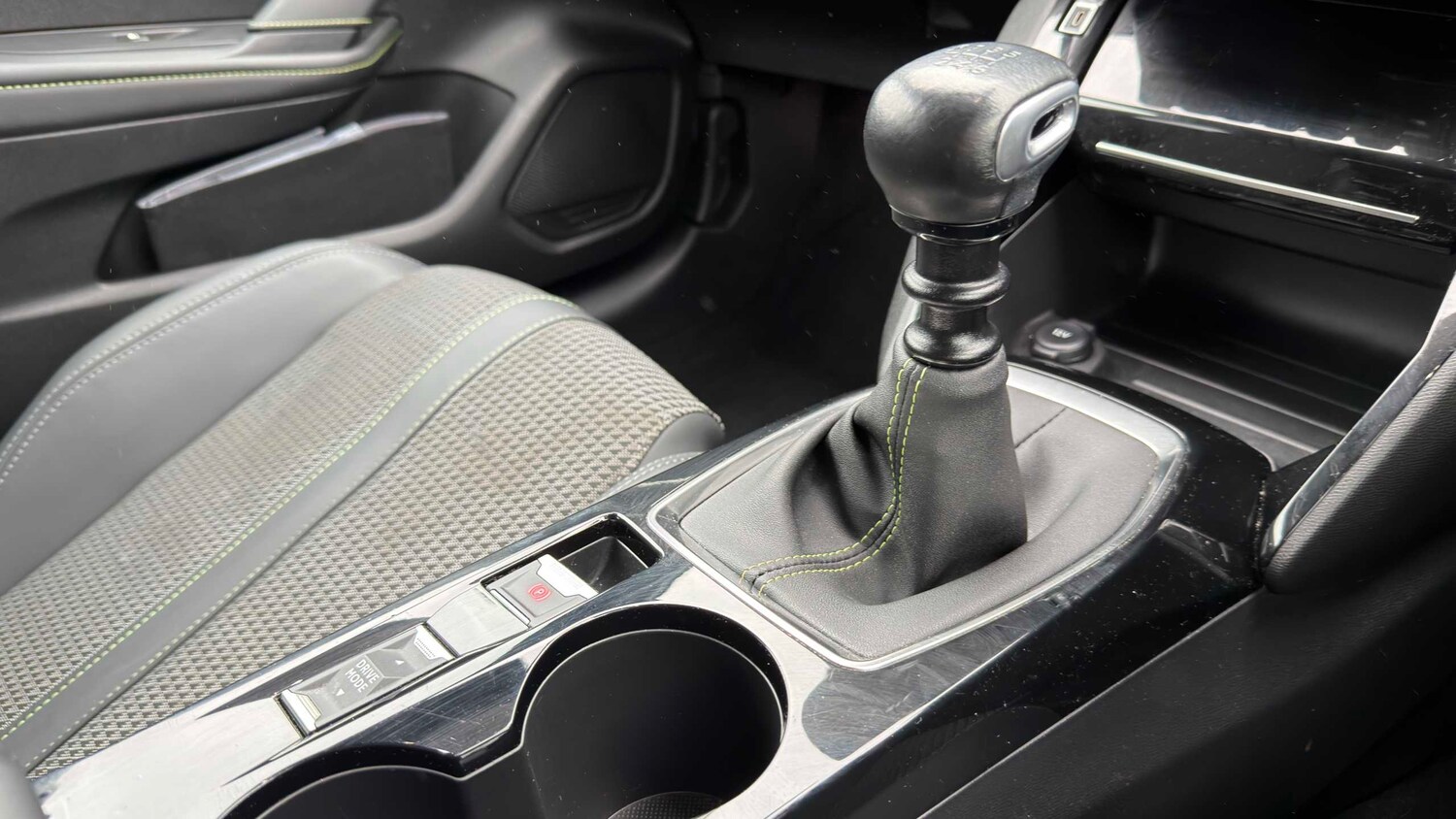 Used Peugeot 208 2022 for sale - 77857435: Photo 15