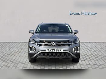 Used Volkswagen T-Roc 2023 for sale - 79637538: Photo