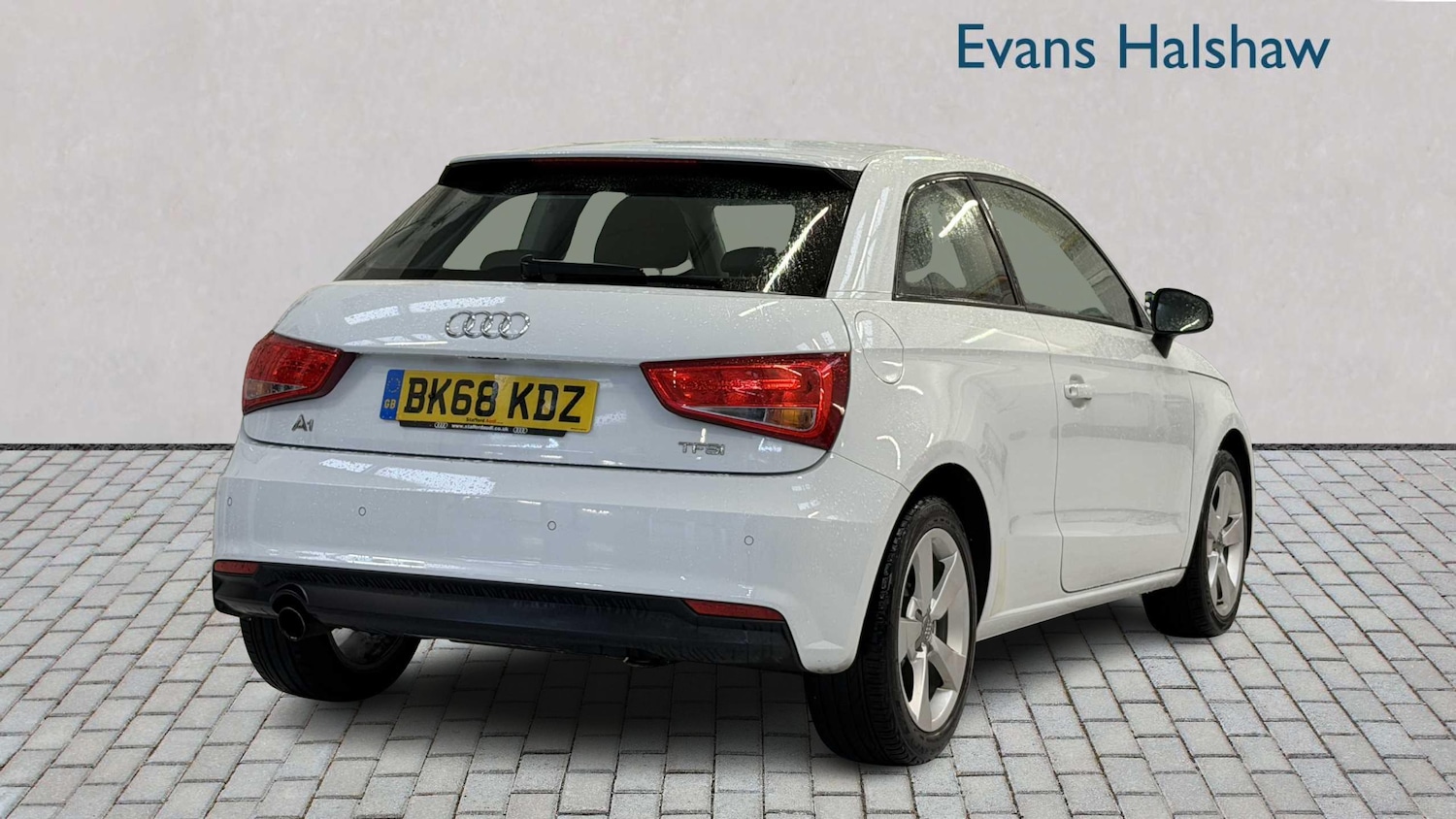 Used Audi A1 for sale - 77859560: Photo 2