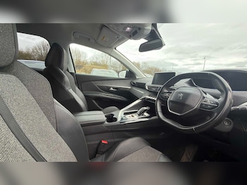 Used Peugeot 3008 2019 for sale - 78233829: Photo