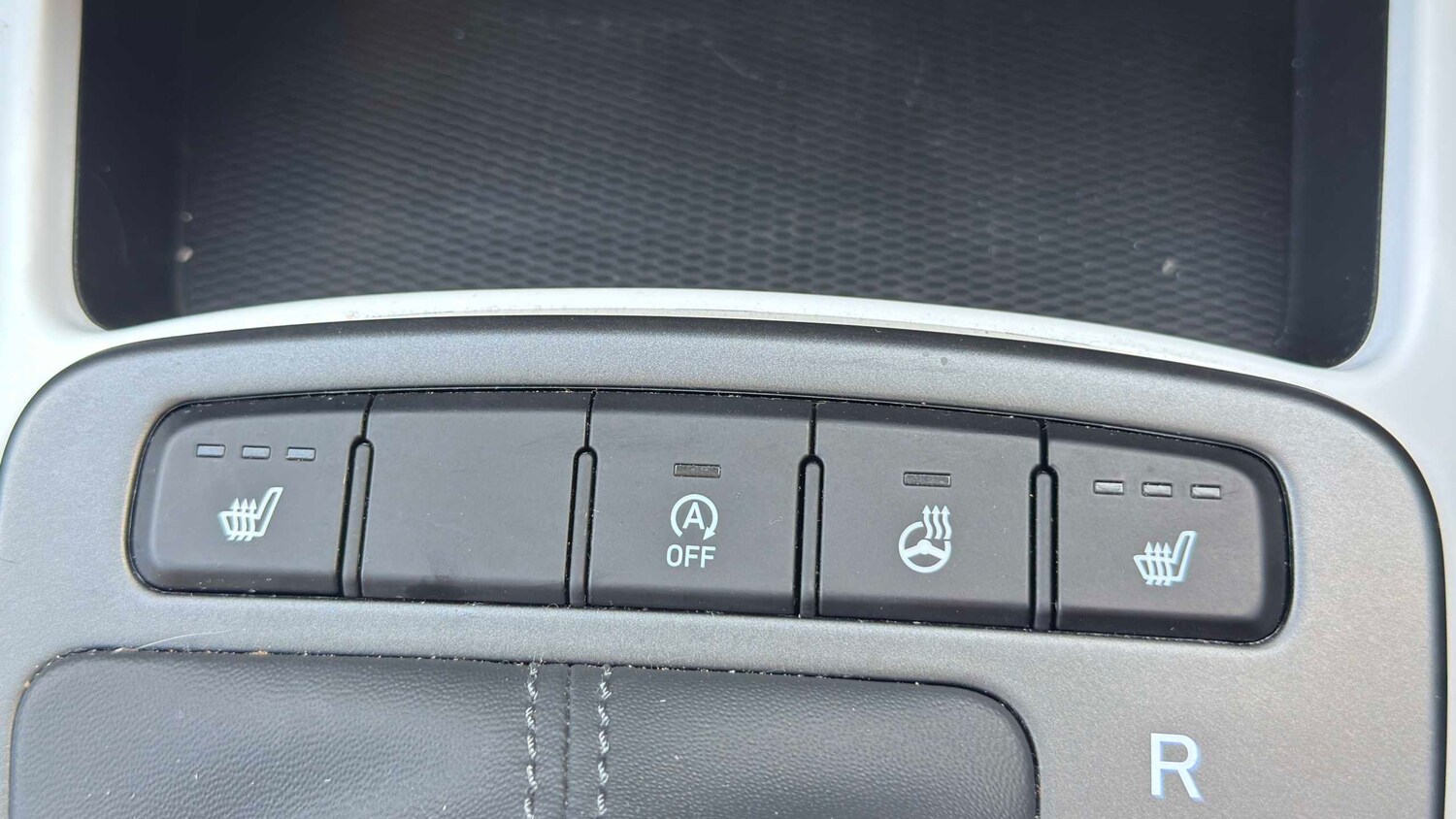 Used Hyundai i10 2023 for sale - 77859253: Photo 12