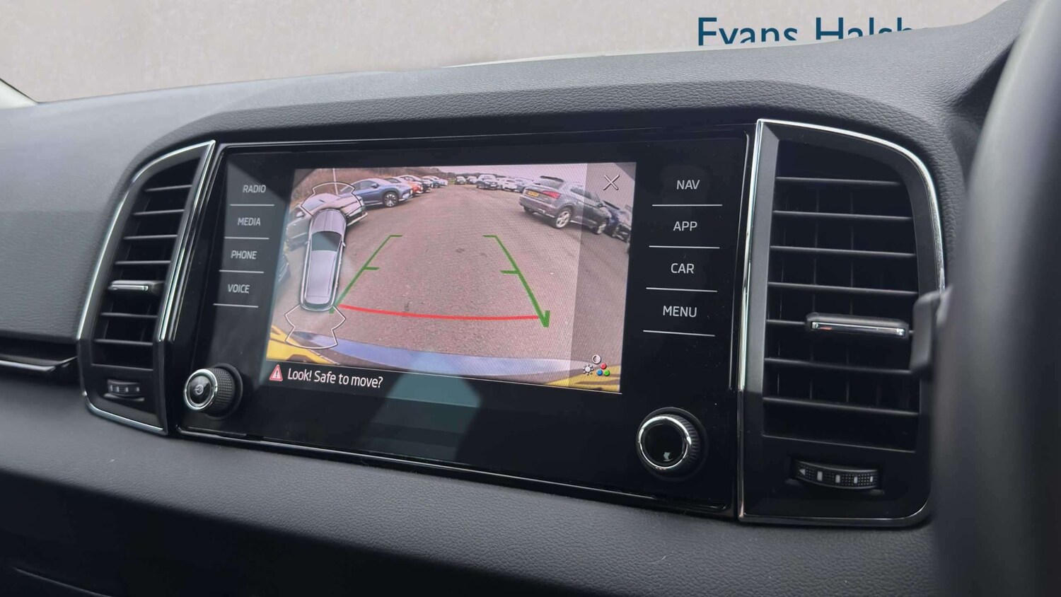 Used Skoda Karoq for sale - 77860289: Photo 10