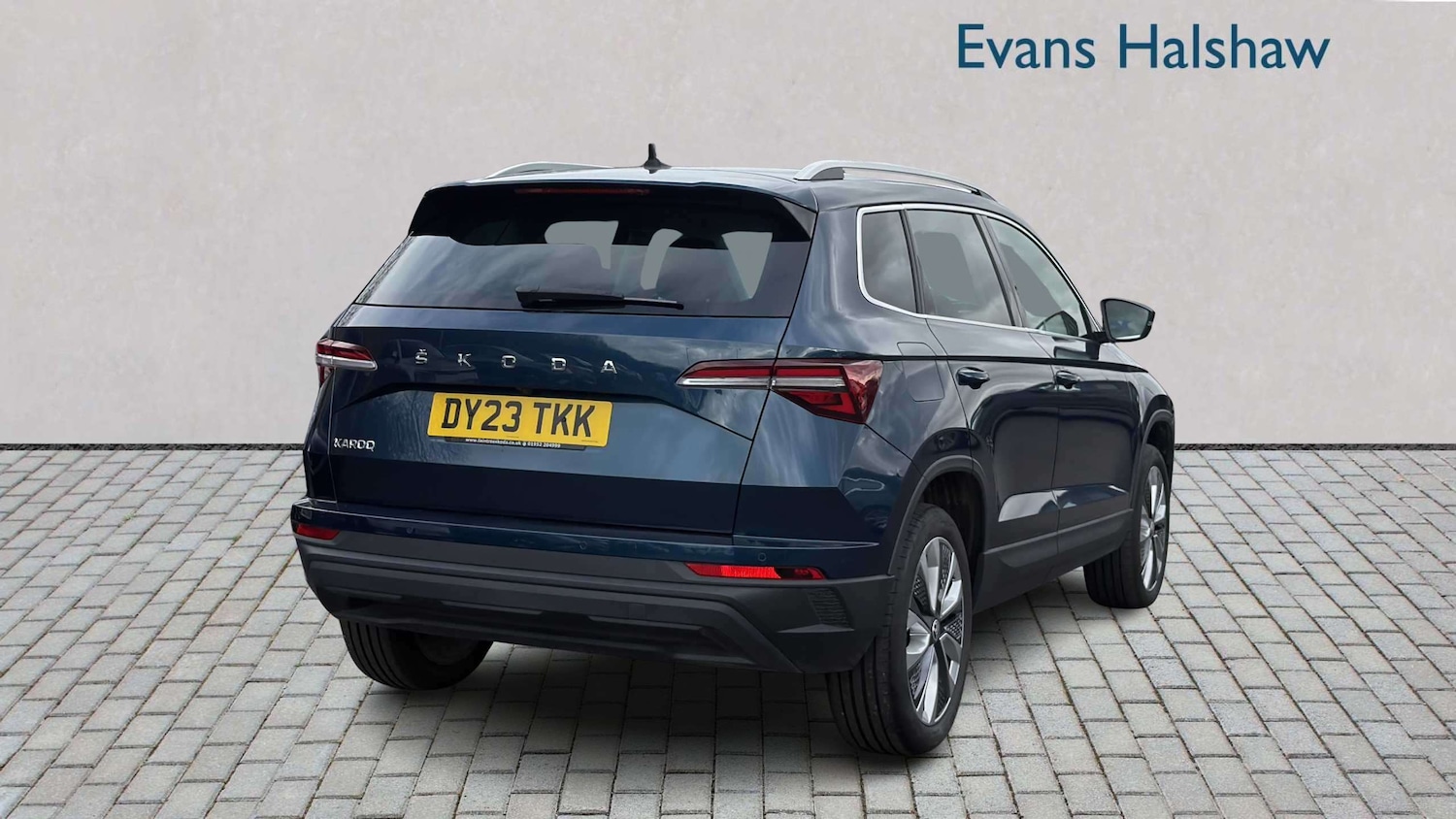 Used Skoda Karoq for sale - 77860289: Photo 2