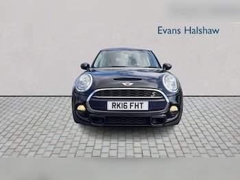 Used MINI Hatch 2016 for sale - 79095990: Photo