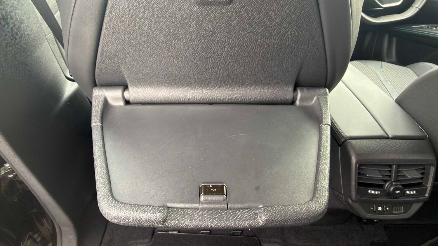 Used Peugeot 5008 for sale - 77860539: Photo 11