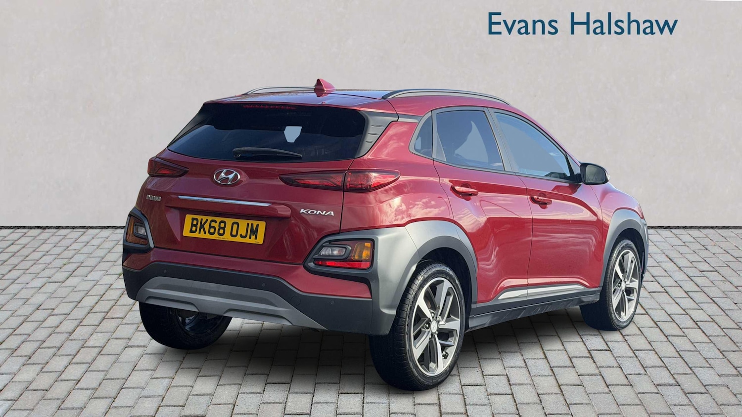 Used Hyundai KONA 2018 for sale - 77857250: Photo 2