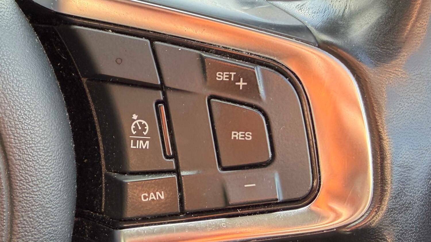 Used Jaguar F-Pace 2018 for sale - 77859214: Photo 18