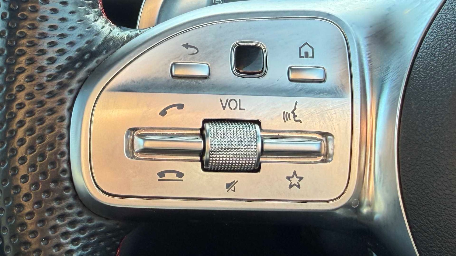 Used Mercedes-Benz C Class 2023 for sale - 77943171: Photo 11