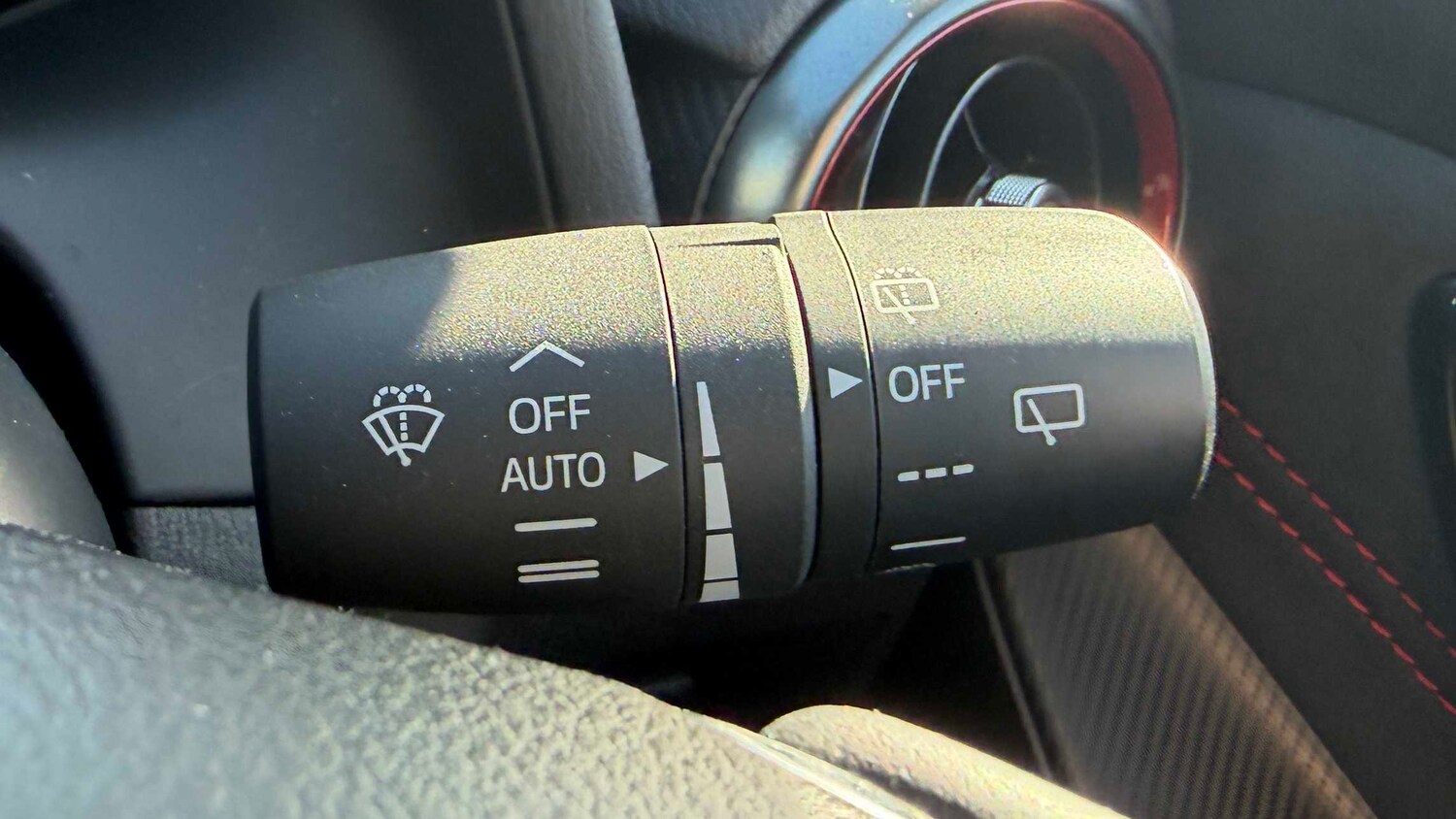 Used Mazda Mazda2 2024 for sale - 77960954: Photo 15