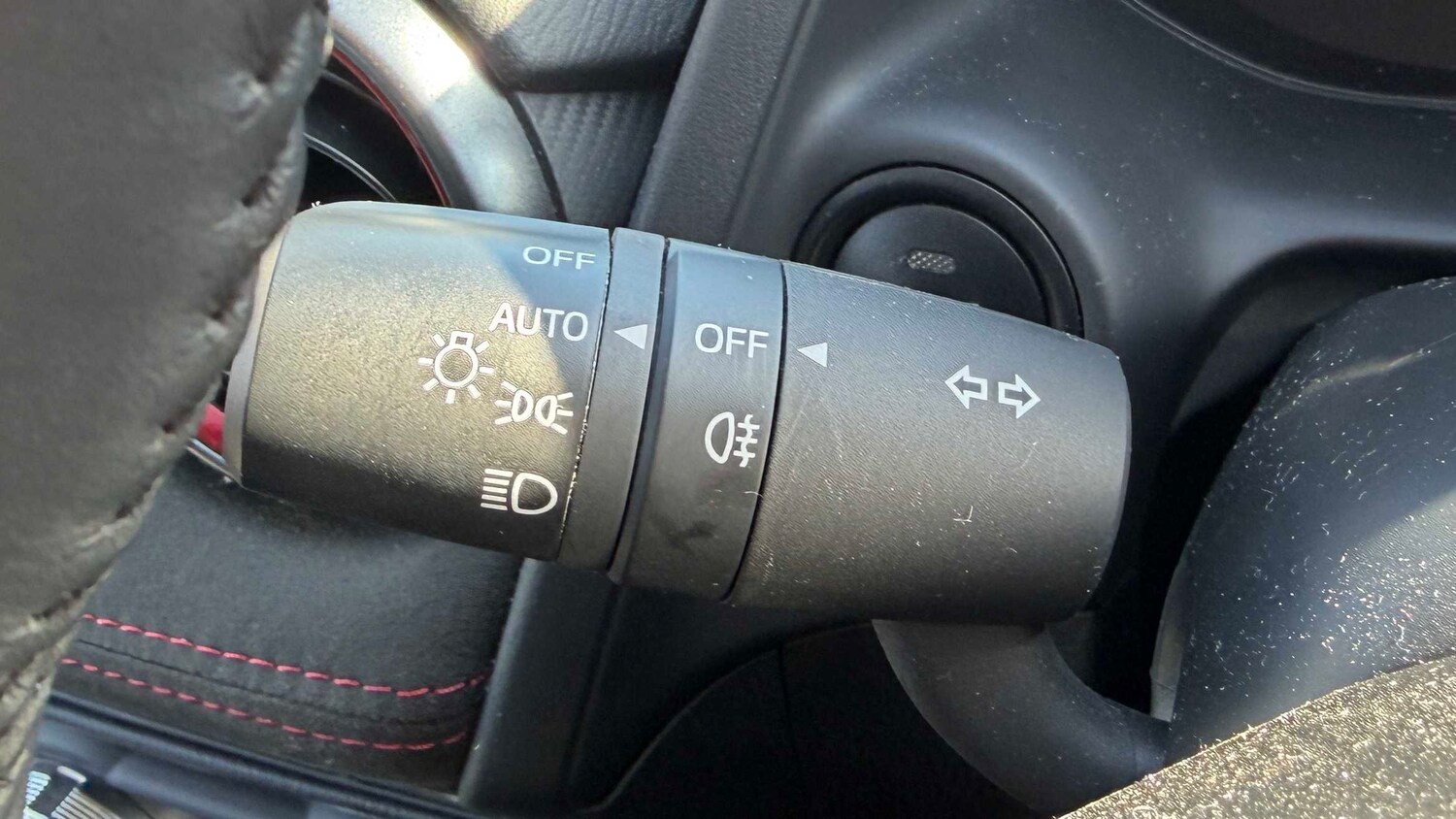 Used Mazda Mazda2 2024 for sale - 77960954: Photo 16