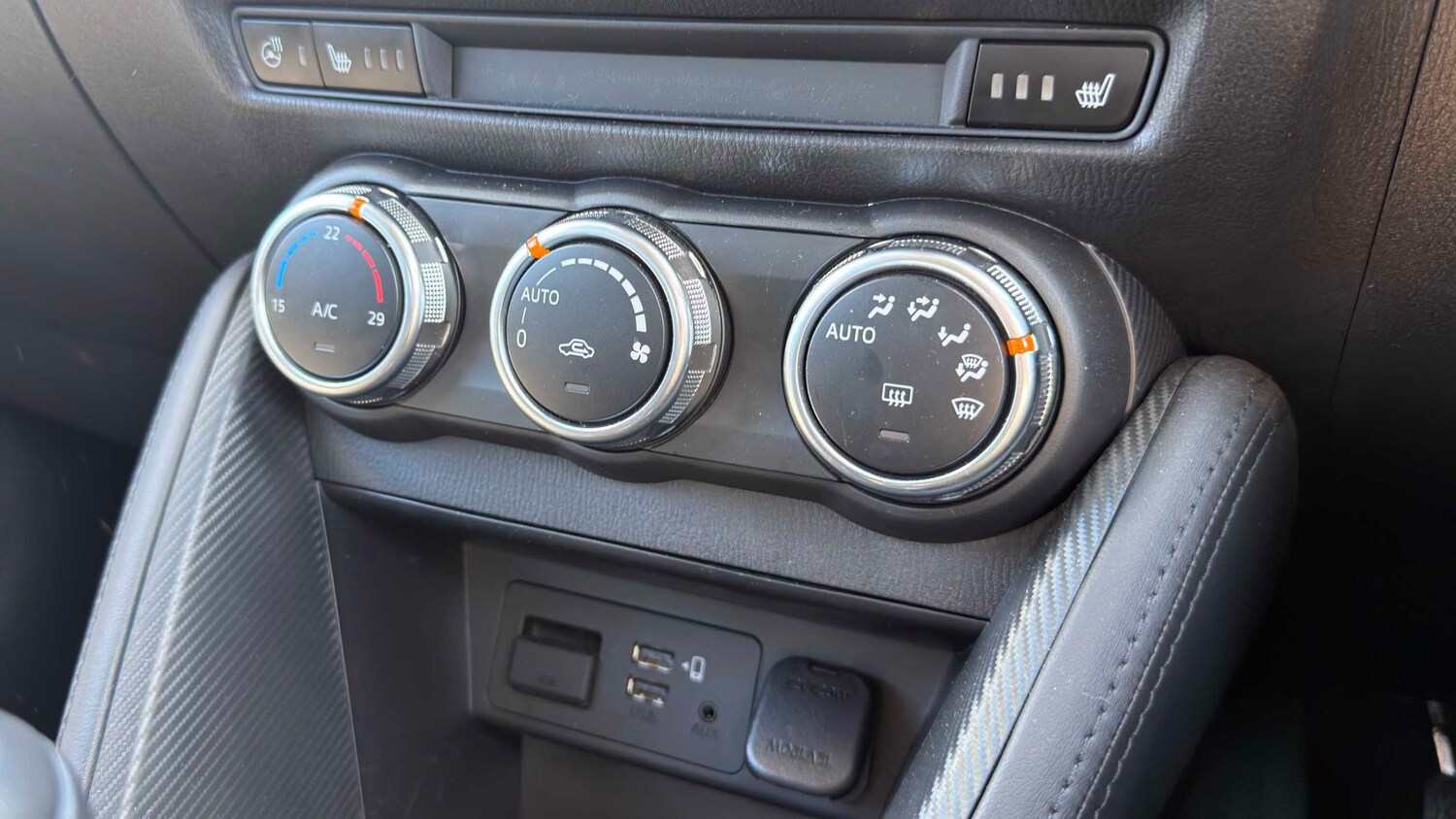 Used Mazda Mazda2 2024 for sale - 77960954: Photo 17