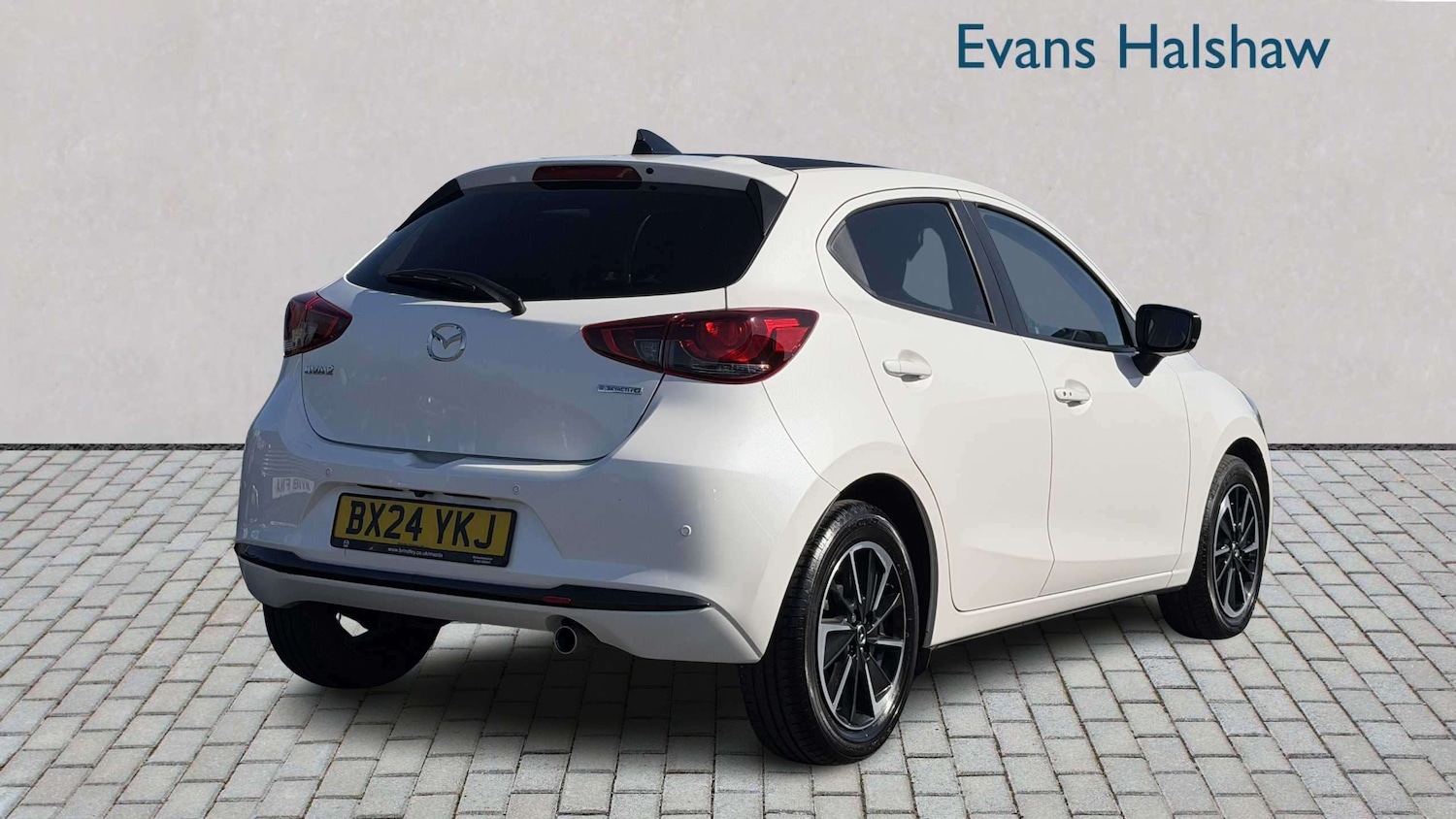 Used Mazda Mazda2 2024 for sale - 77960954: Photo 2