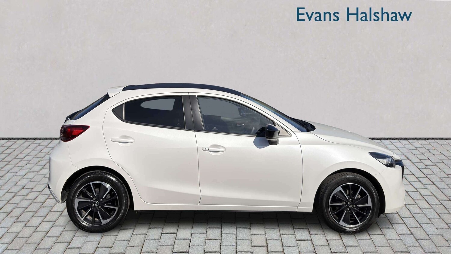 Used Mazda Mazda2 2024 for sale - 77960954: Photo 6