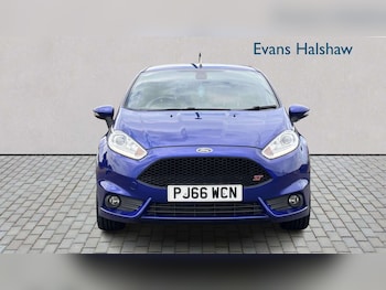 Used Ford Fiesta 2016 for sale - 79415185: Photo