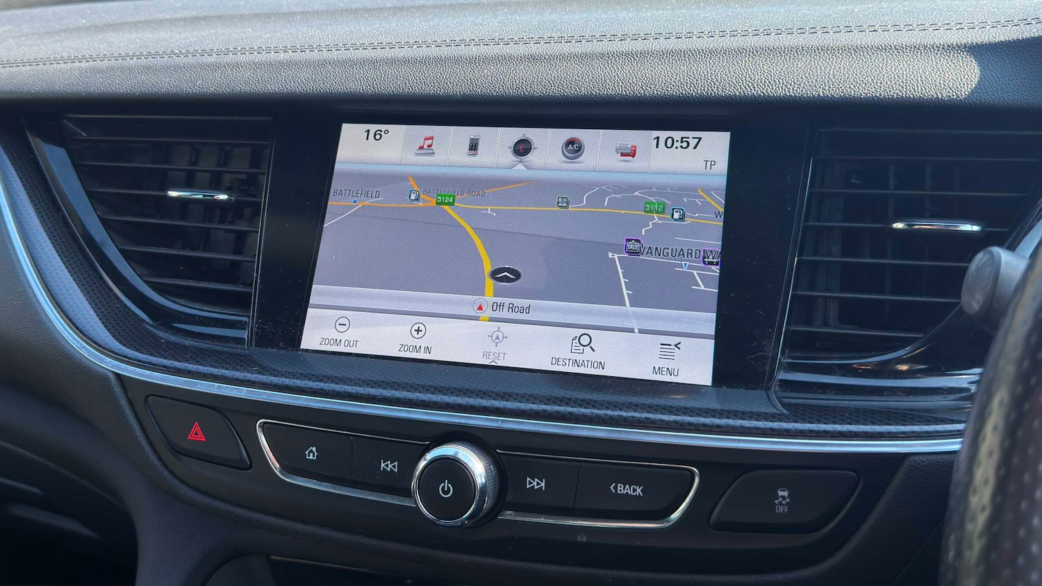 Used Vauxhall Insignia 2018 for sale - 77960838: Photo 16