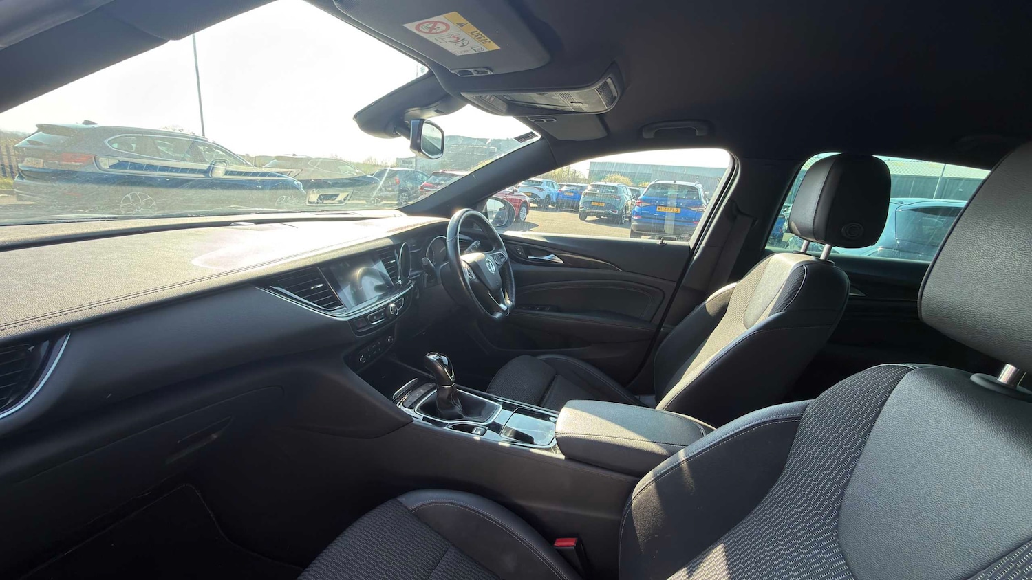 Used Vauxhall Insignia 2018 for sale - 77960838: Photo 8