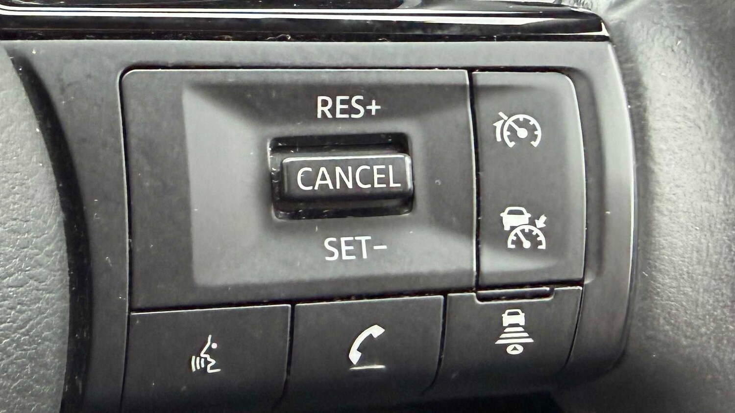 Used Nissan X-Trail 2024 for sale - 77856754: Photo 13