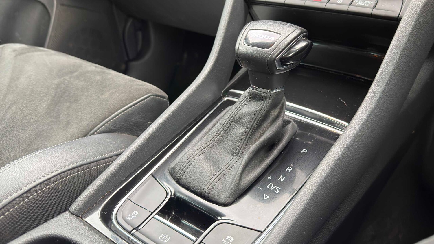 Used Skoda Karoq 2023 for sale - 77857853: Photo 17