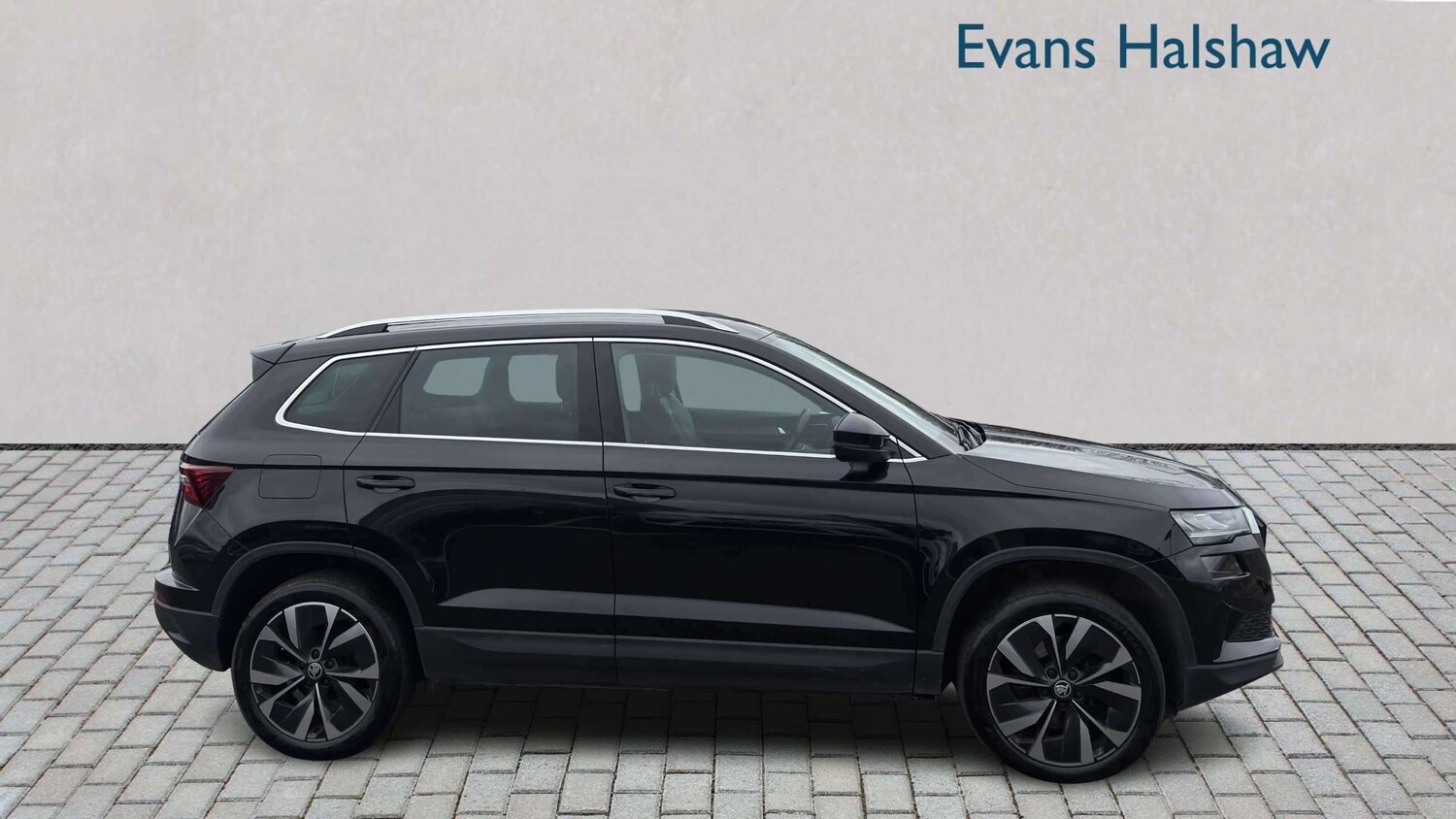 Used Skoda Karoq 2023 for sale - 77857853: Photo 6