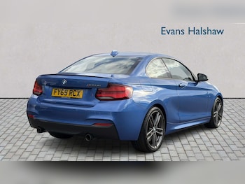 Used BMW 2 Series 2019 for sale - 78303104: Photo