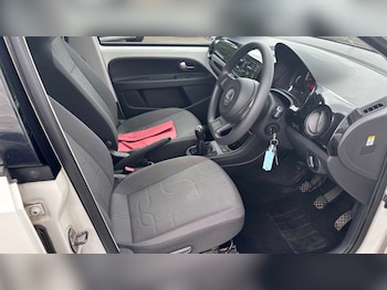 Used Volkswagen up! 2012 for sale - 79051999: Photo