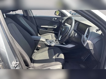Used BMW 1 Series 2024 for sale - 79051635: Photo