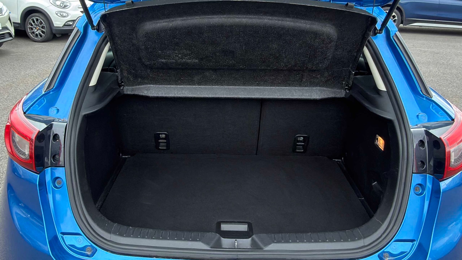 Used Mazda CX-3 2017 for sale - 78010148: Photo 10