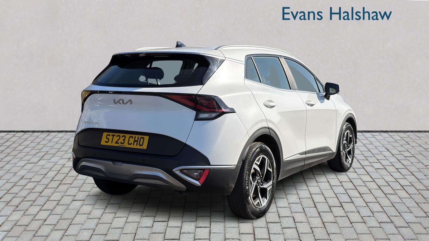 Used Kia Sportage 2023 for sale - 77960906: Photo 2