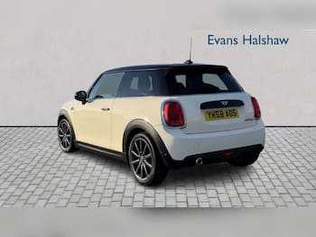 Used MINI Hatch 2018 for sale - 79702376: Photo