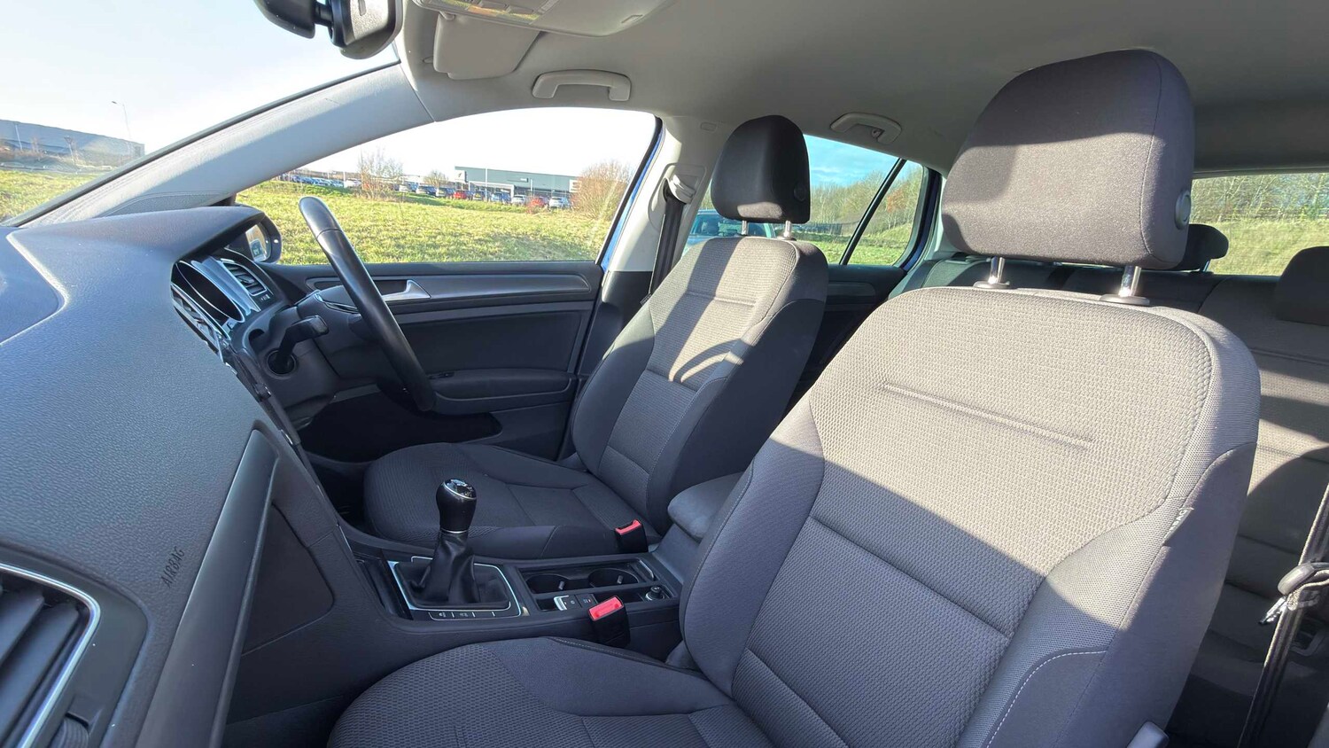 Used Volkswagen Golf 2019 for sale - 77856647: Photo 9