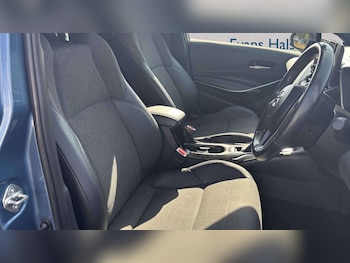 Used Toyota Corolla 2022 for sale - 79415422: Photo