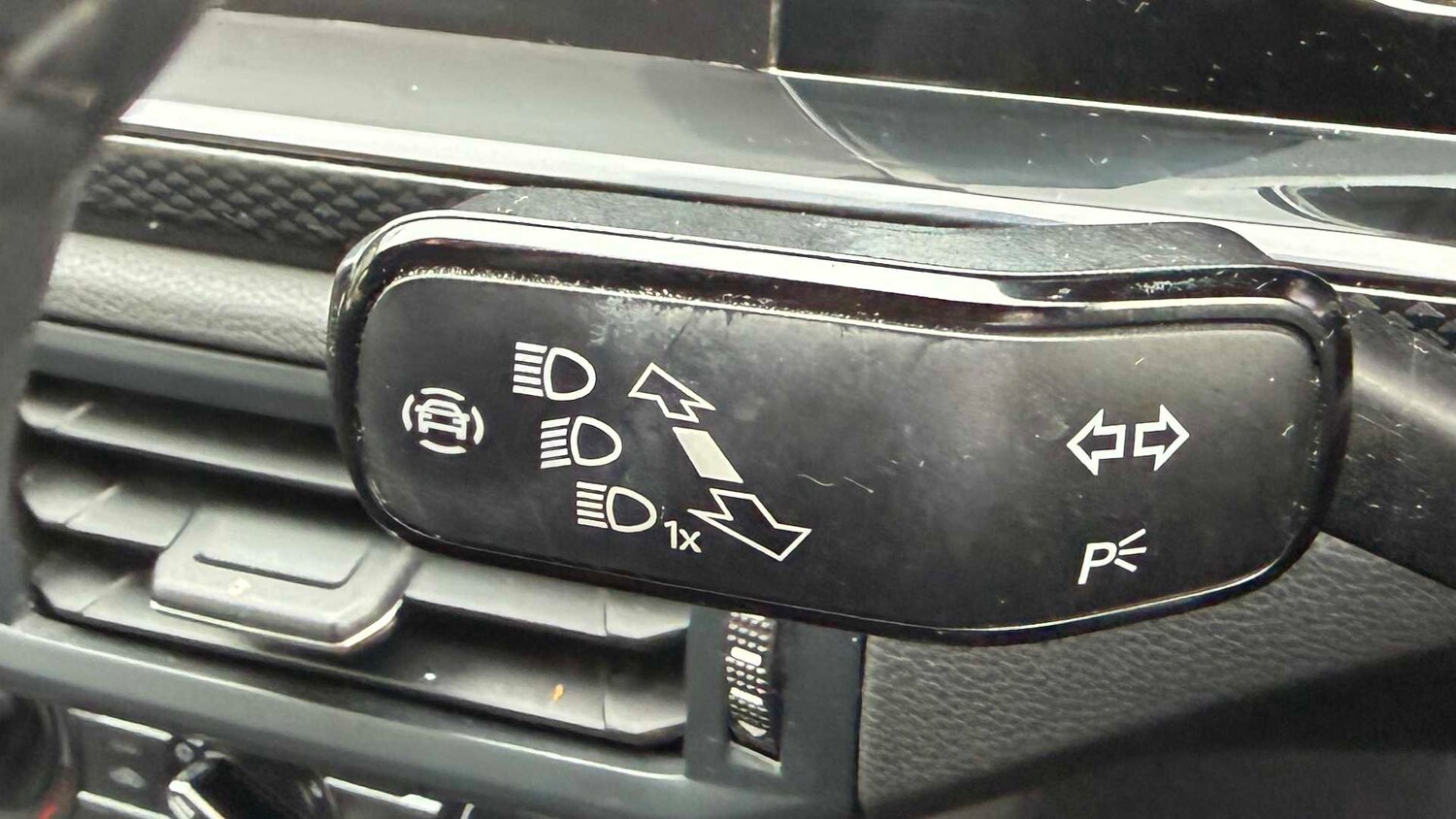 Used Volkswagen Polo 2023 for sale - 77858131: Photo 15