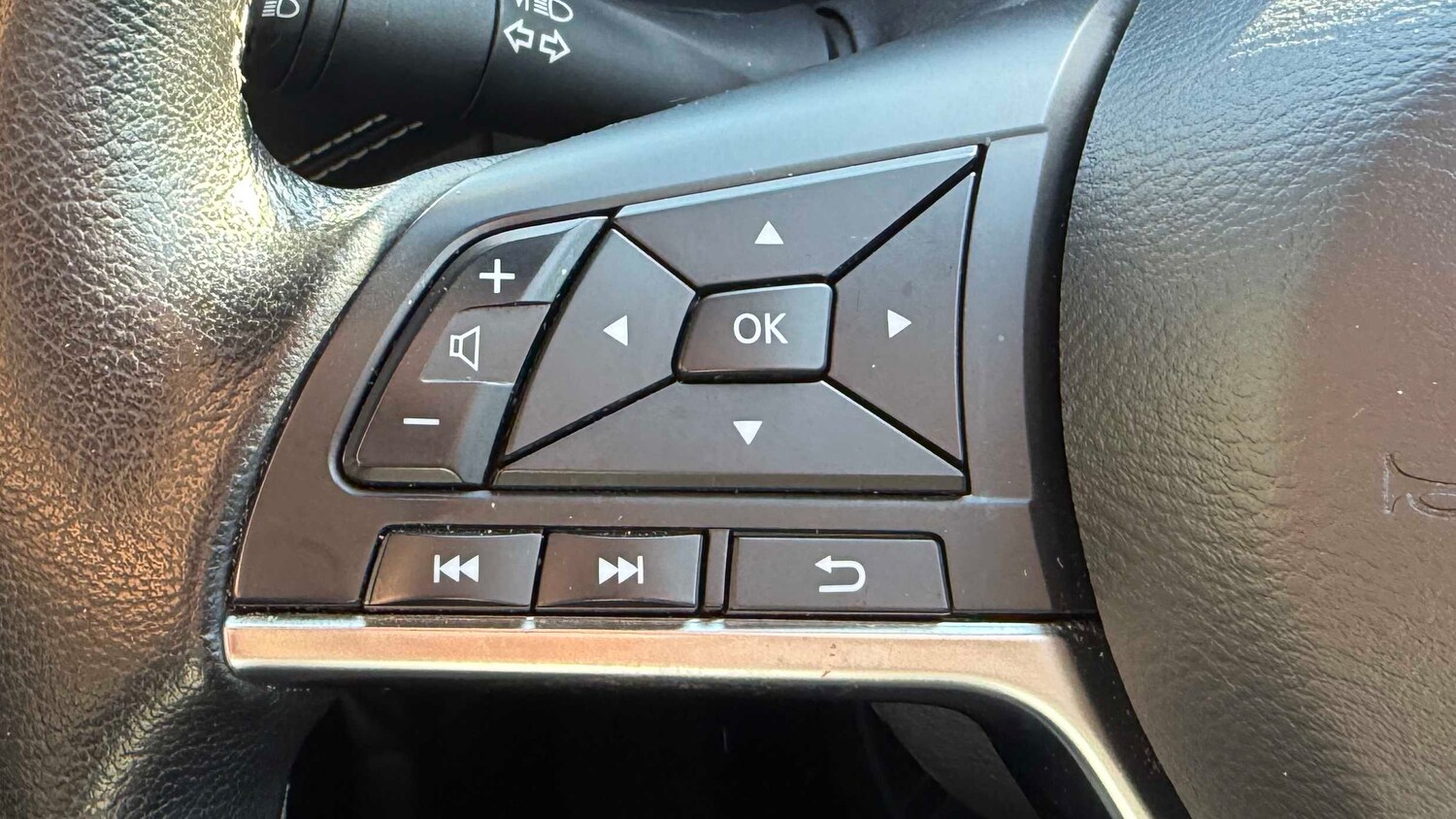 Used Nissan Juke 2023 for sale - 77960982: Photo 14