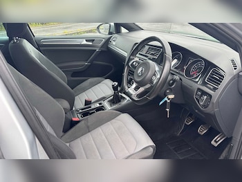 Used Volkswagen Golf 2016 for sale - 78881251: Photo